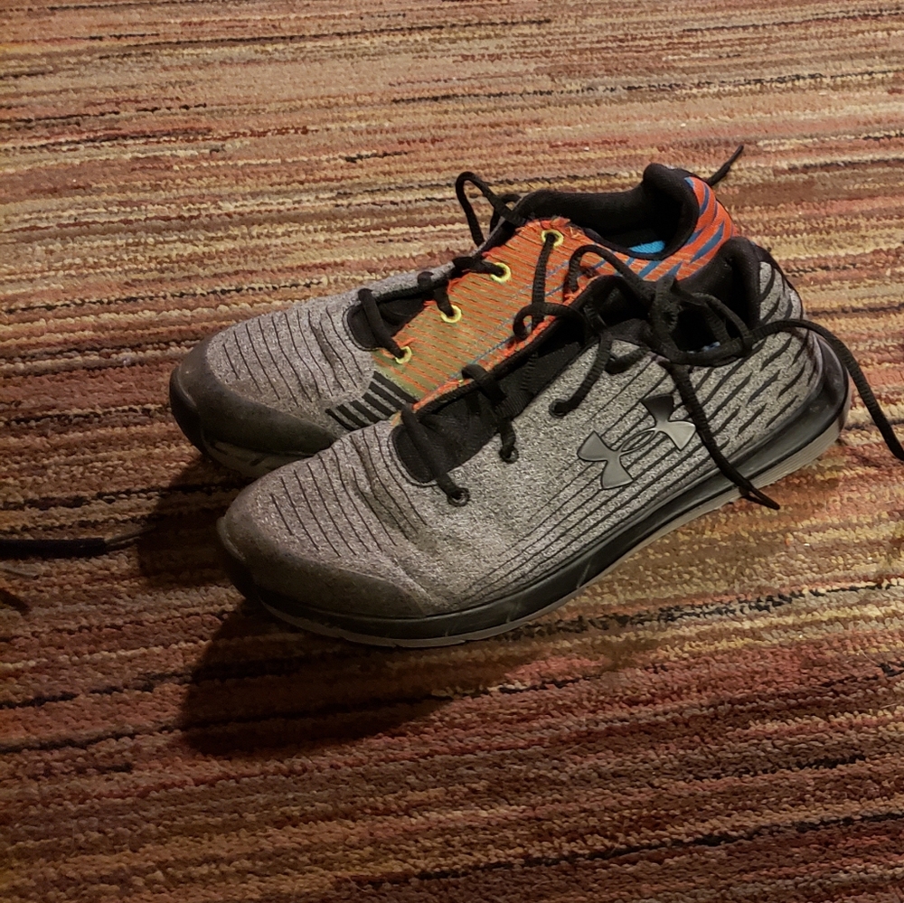 Boys Under Armour shoes